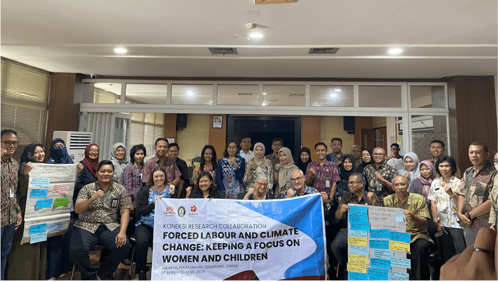 Foto Bersama Roundtable KONEKSI Pemerintah Semarang di Bappeda Kota Semarang